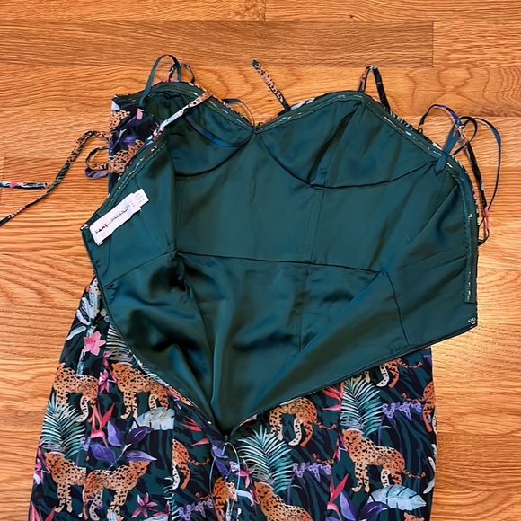 NWT Fame & Partners Elham Dress Size 6 - Picture 14 of 16